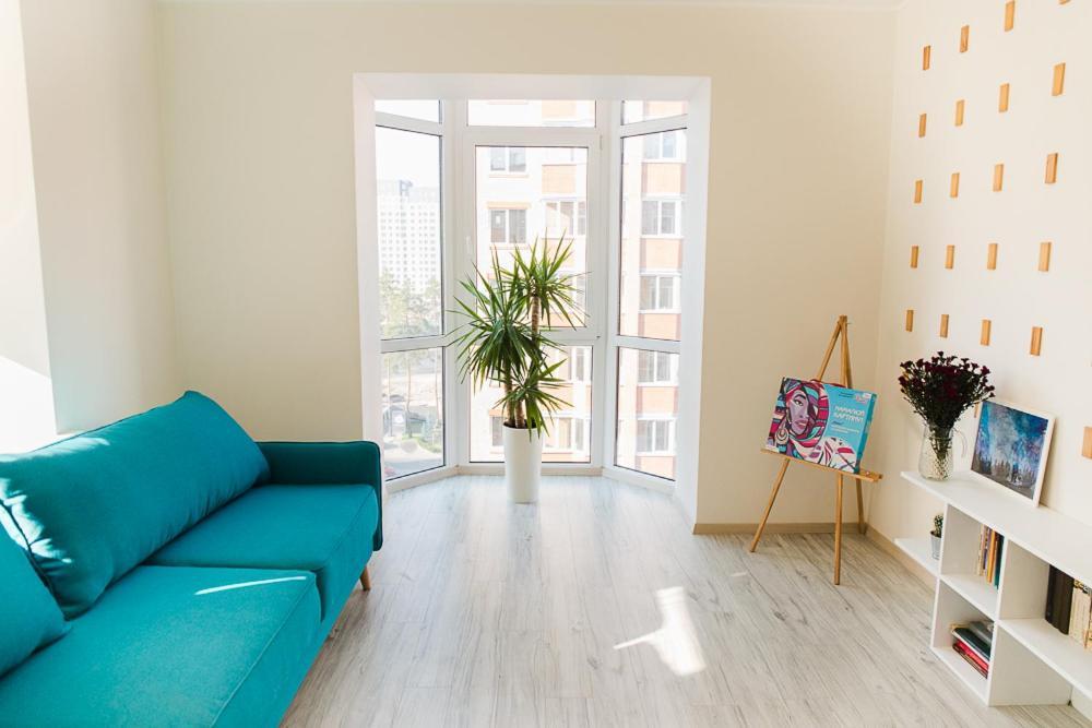 Skandi Apartment Near The Park 伊尔平 外观 照片