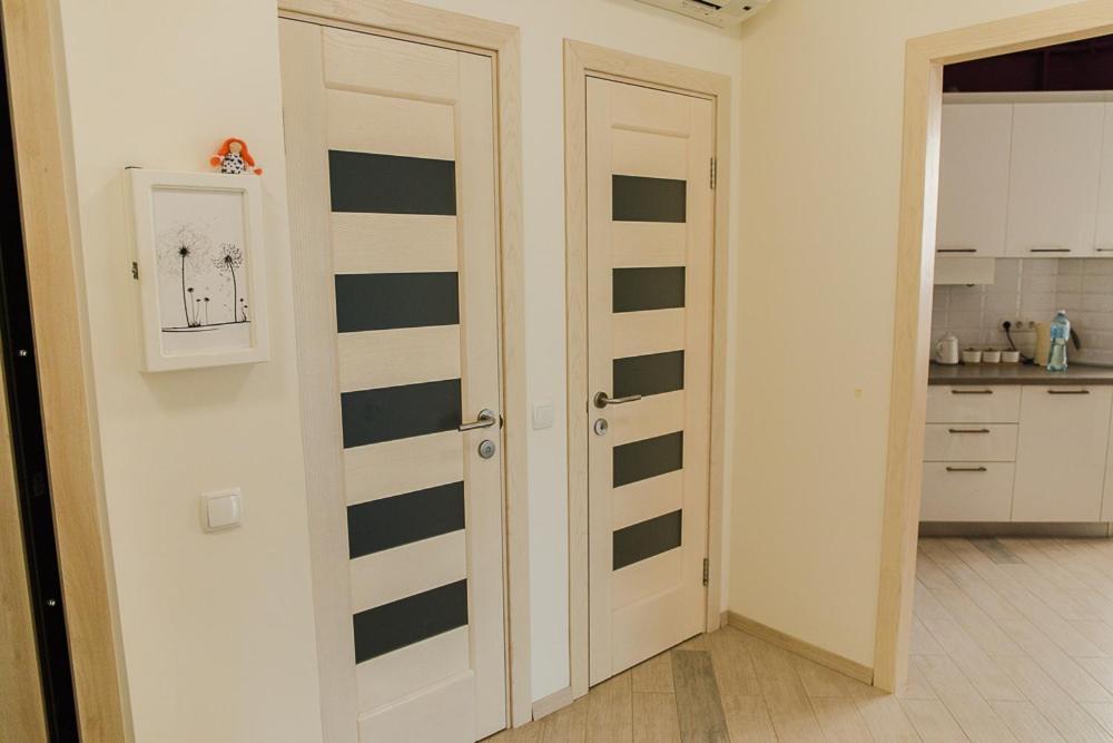 Skandi Apartment Near The Park 伊尔平 外观 照片